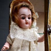 アンティQ【anti-Q】アンティークの人形作品